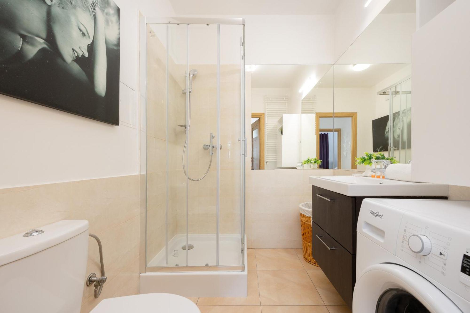 City Apartment With Parking Near Metro Mlociny By Noclegi Renters Warsaw Ngoại thất bức ảnh